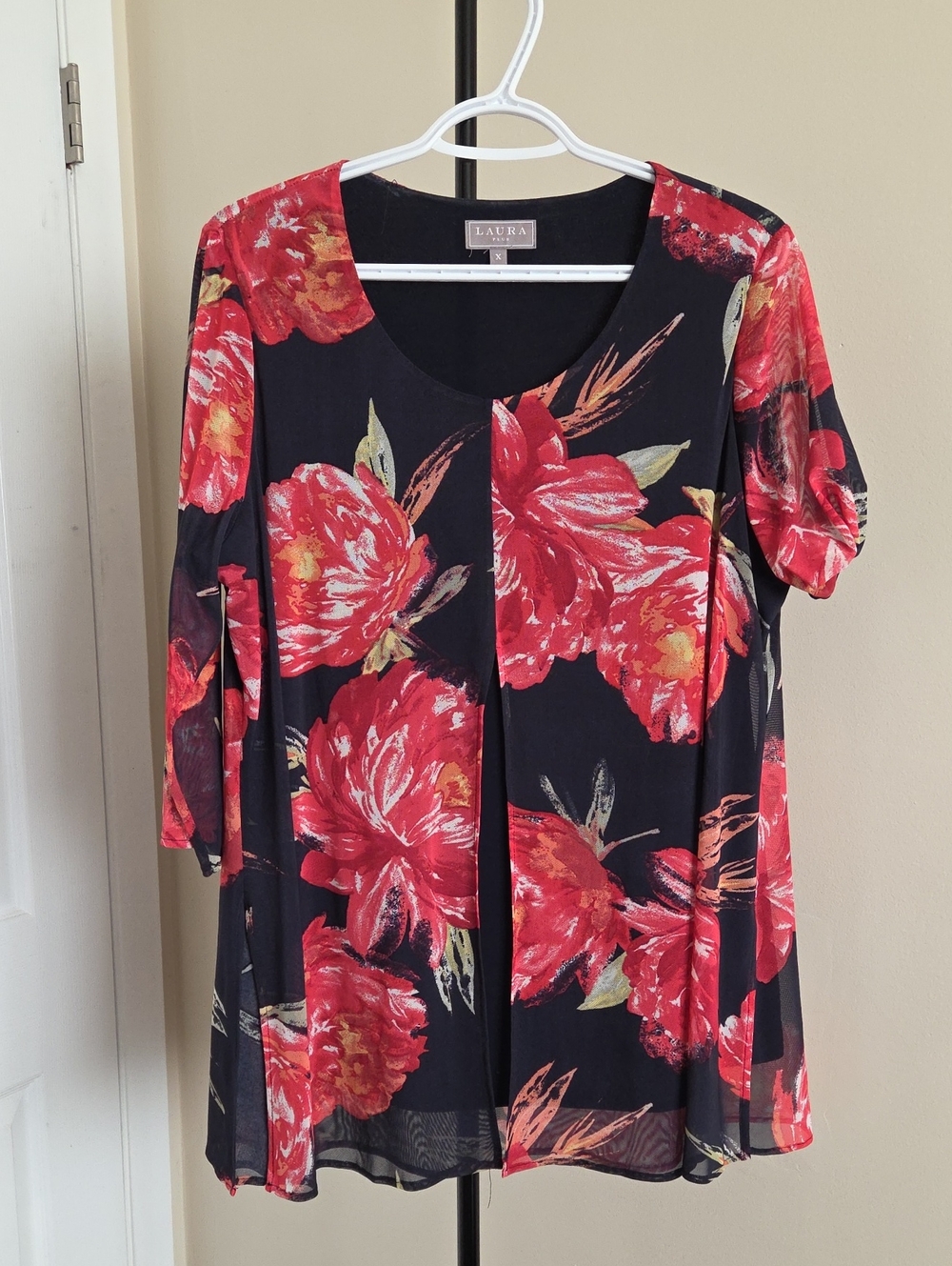 Laura Plus Size Black Top with Red Floral Print